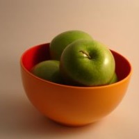 menyiapkan makanan bayi