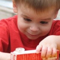 Manfaat-Mainan-Pengenalan-Bentuk-untuk-Balita-2-5-tahun