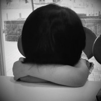 membantu-anak-menghadapi-stress