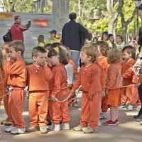 melatih-balita-belajar-bersosialisasi-di-sekolah