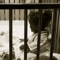 Membantu Anak Yang Kanker Merasa Nyaman Di Rumah Sakit