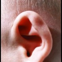 Tips Mengatasi Masalah Pendengaran Pada Bayi