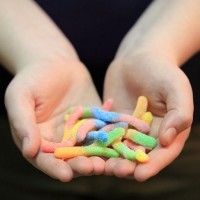 Mengatasi  Cacingan Pada Anak Secara Alami